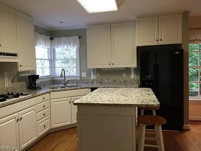112 Harbour Town — Photo 4