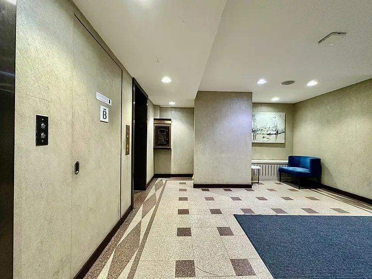 1080 Amsterdam Ave #701 — Photo 16