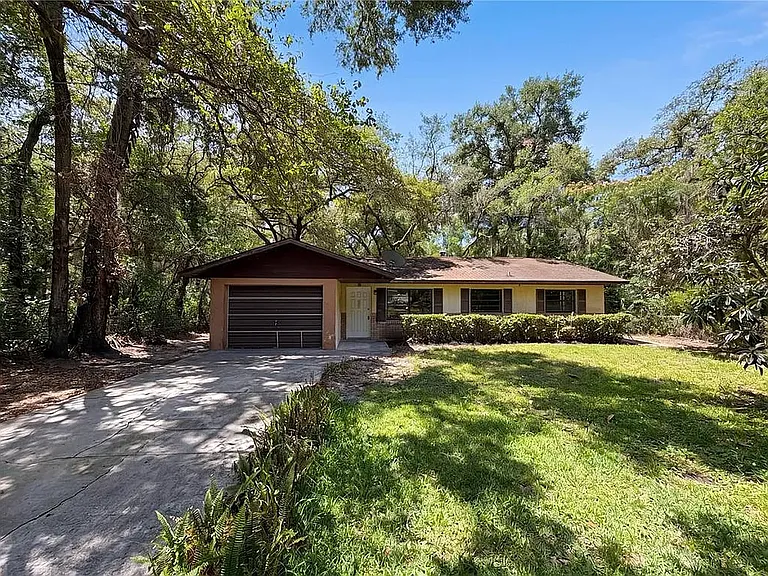 2506 Velma Ter — Photo 9