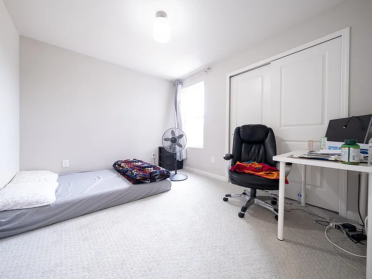 2nd Bedroom