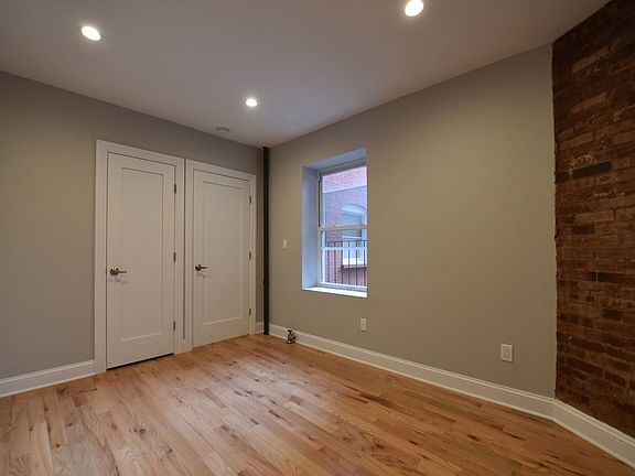 5th image of 182 Franklin St #E7