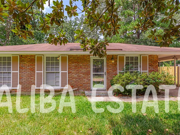 2805 Engleside Dr, Jackson, MS 39212