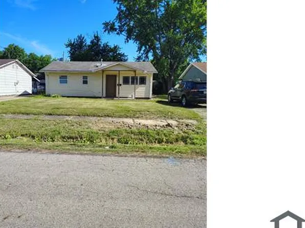 1754 Front St SW, Warren, OH 44485