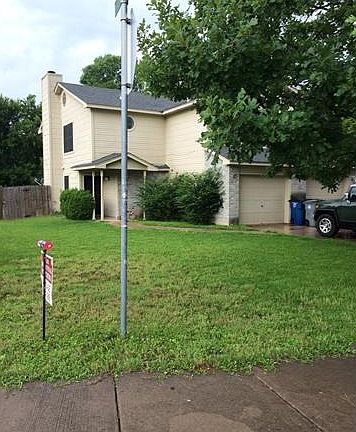 2nd image of 13300 Saddlebrook Trl #A