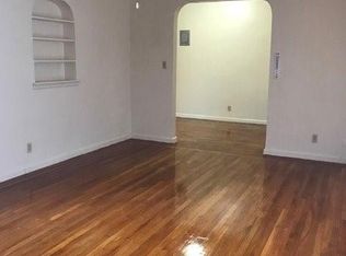 8784 165th St #3, Jamaica, NY 11432