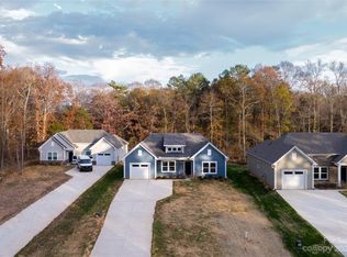 2113 Tom Sadler Rd, Charlotte, NC 28214