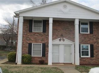 175 17th St NW APT G1, Hickory, NC 28601