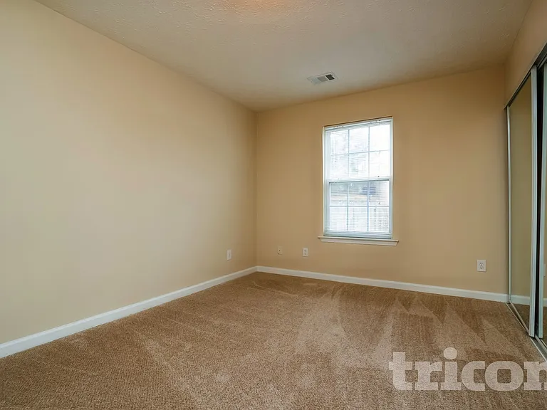 1765 Campbell Ives Dr — Photo 12