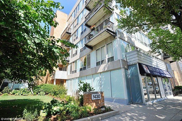 1st image of 1430 S Michigan Ave #6