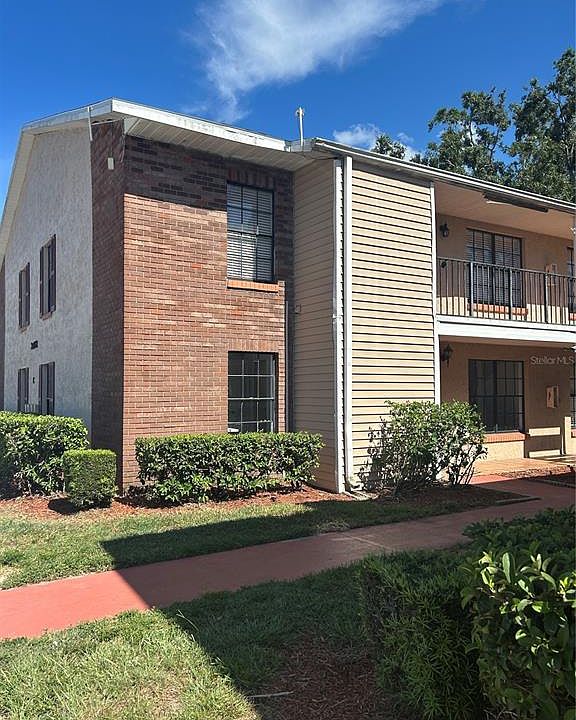 1st image of 21032 VOYAGER BOULEVARD #4