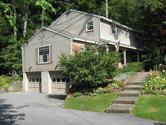 2nd image of 31 Northcrest Dr