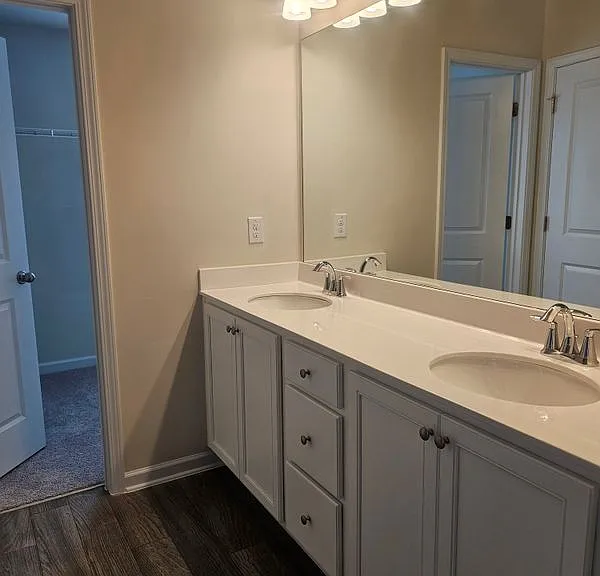 831 River Gardens Dr — Photo 7