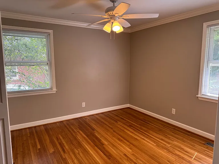 5015 Manuel Dr — Photo 25