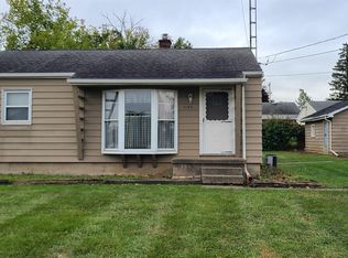 1153 W Coldwater Rd, Flint, MI 48505