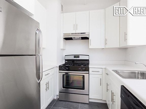 4th image of 275 Park Ave APT 6A