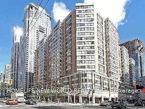 1st image of 711 Bay St #821
