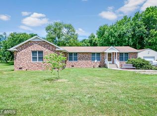 2413 Pinecrest Ln, Fredericksburg, VA 22408