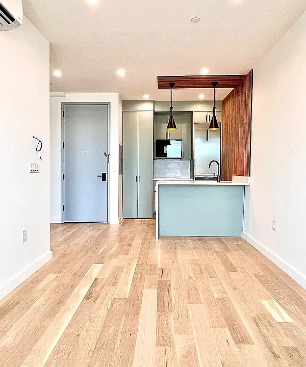 383 Bleecker St #3A