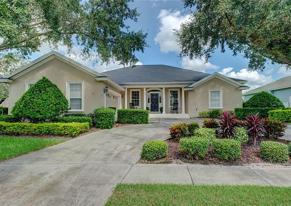 1st image of 600 Osprey Landing Dr