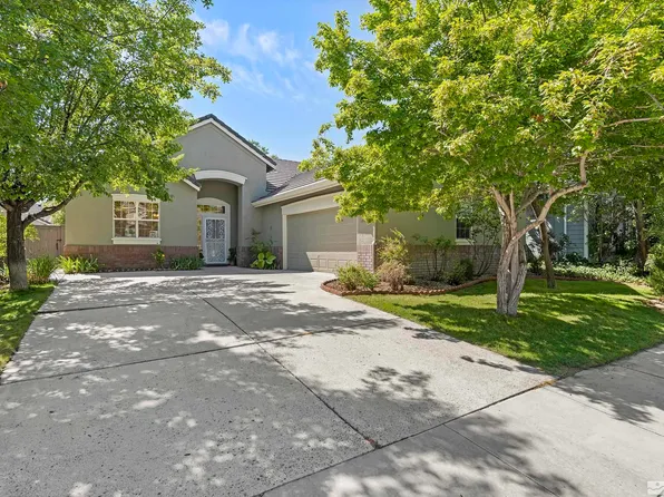10250 Grizzly Hill Ct, Reno, NV 89521