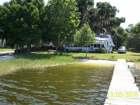 5th image of 136 Berton Dr