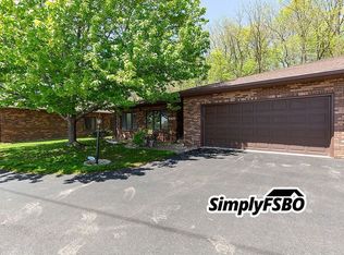 5315 38th Ave, Moline, IL 61265