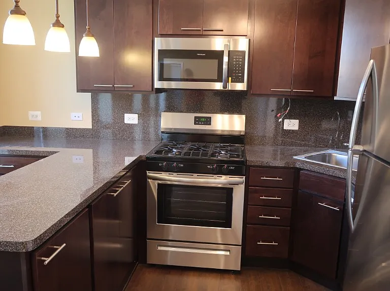 1458 N Bosworth Ave #3M — Photo 4