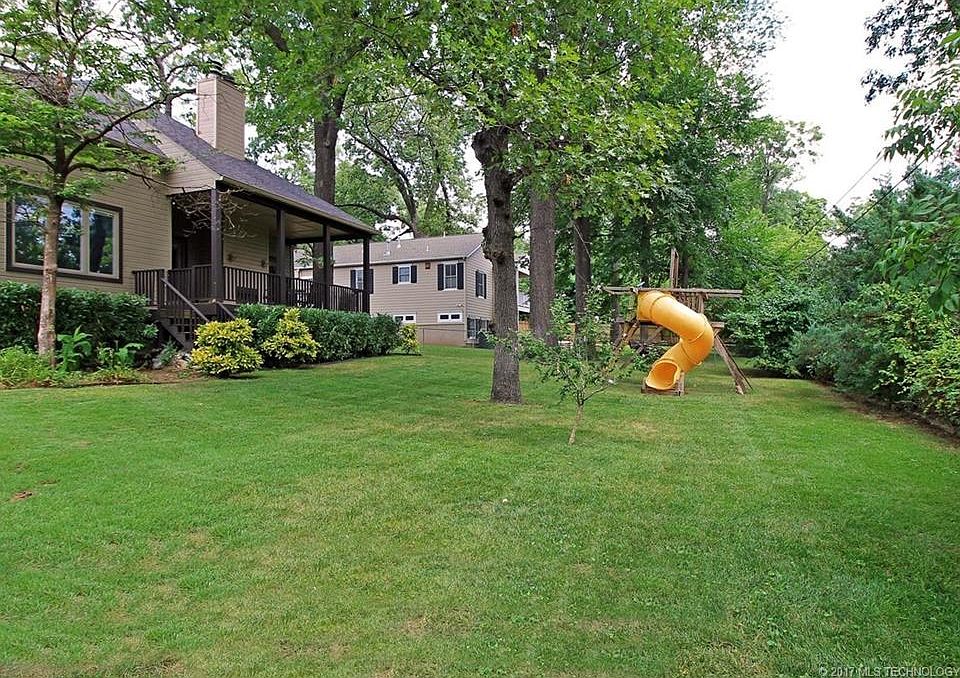 2nd image of 3627 S Yorktown Pl
