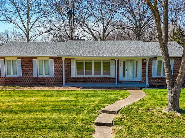 1403 Arcadia St, Mexico, MO 65265