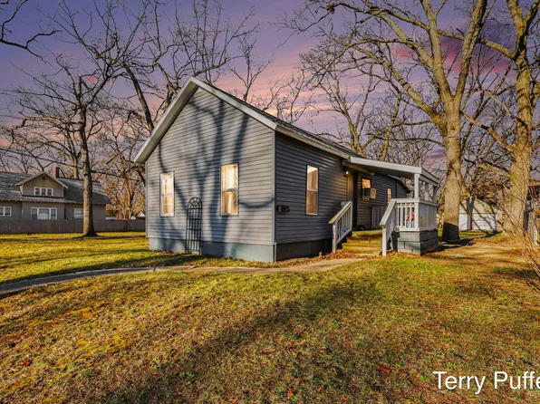 1653 McIlwraith St, Muskegon, MI 49442