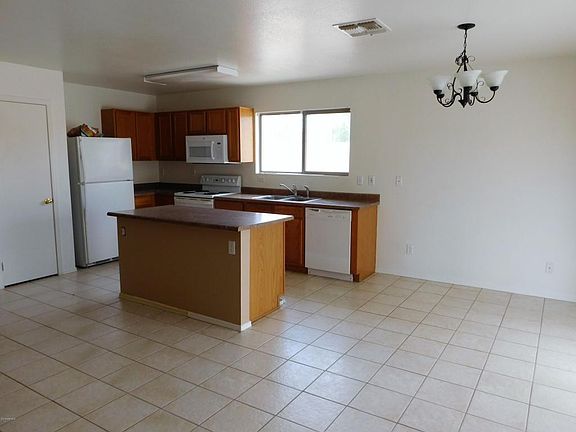 5th image of 11840 W Ester Dr
