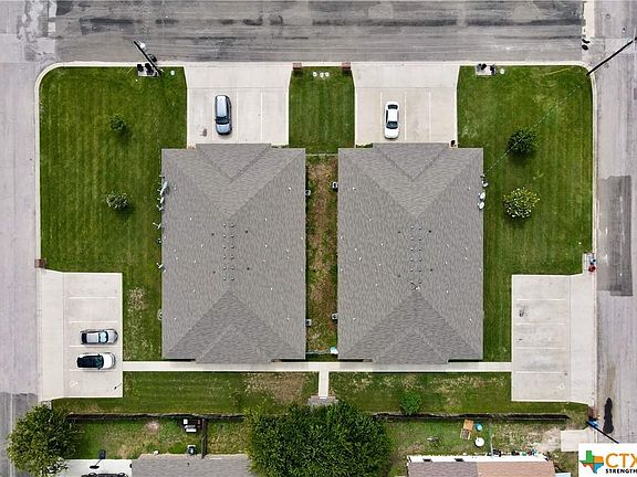 2nd image of 803 S Live Oak St #C