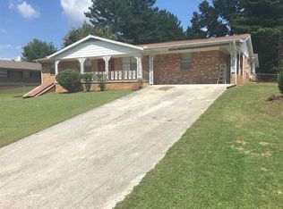 1735 Russell St, Morristown, TN 37813