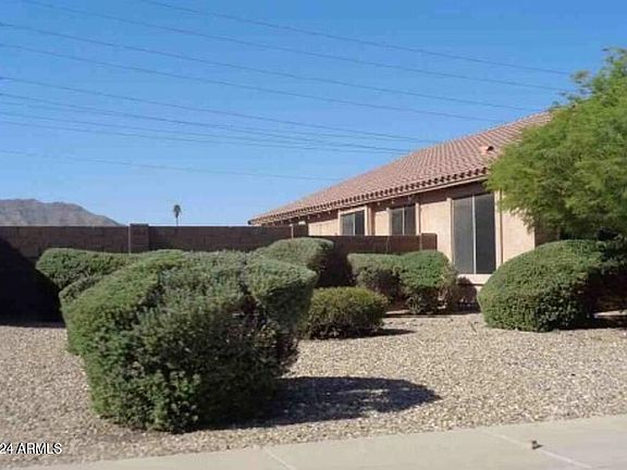 3rd image of 3121 W DONNER Drive