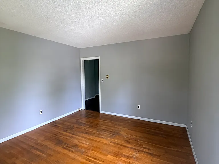 14 Chubbuck St #2R — Photo 3