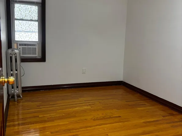 4131 18th Avenue image 1 of 8