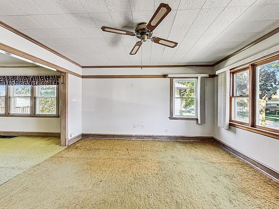 5th image of 7131 W Summerdale Ave