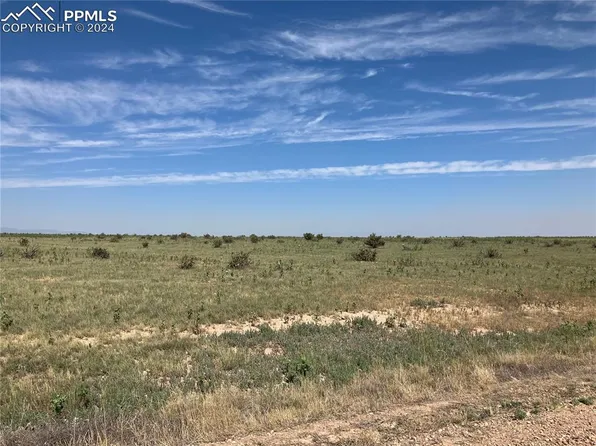 Siegel Way, Pueblo, CO 81004