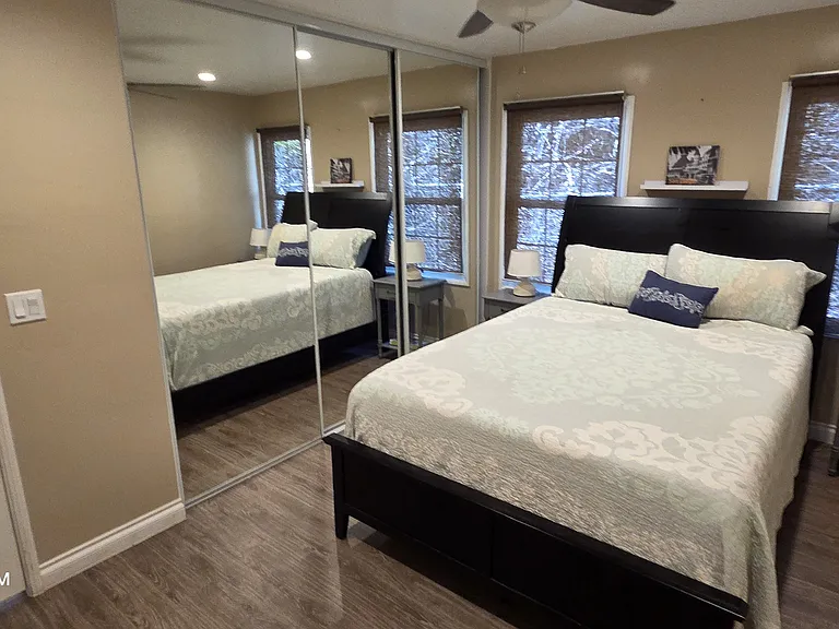9260 Mesa Vista Ave — Photo 11