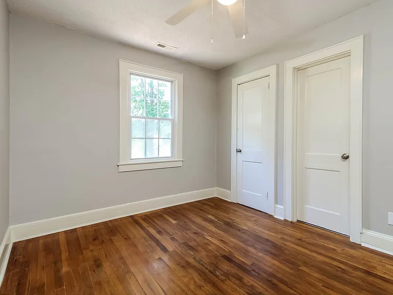 1 Hillcrest Ave — Photo 10