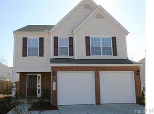 843 Red Oak Tree Dr, Fuquay Varina, NC 27526