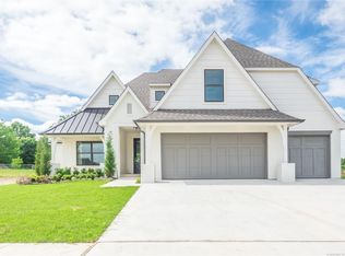 3709 W Winston St, Broken Arrow, OK 74011
