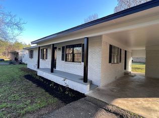 107 Mountain St, Danville, AR 72833