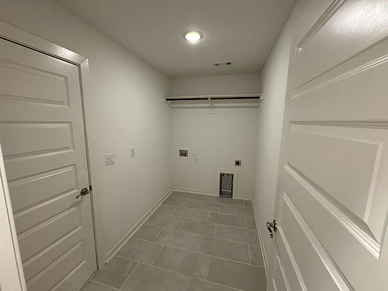 2721 S Apricot Rd — Photo 7