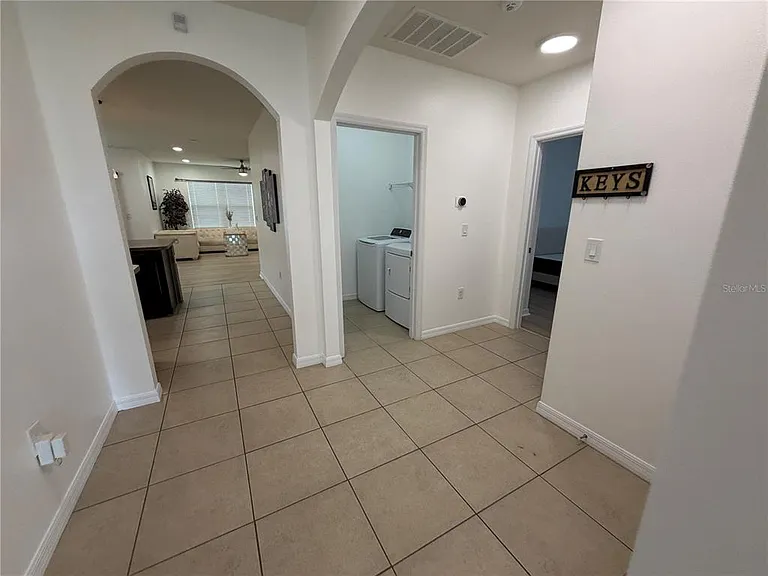 8106 Bilston Village Ln — Photo 7