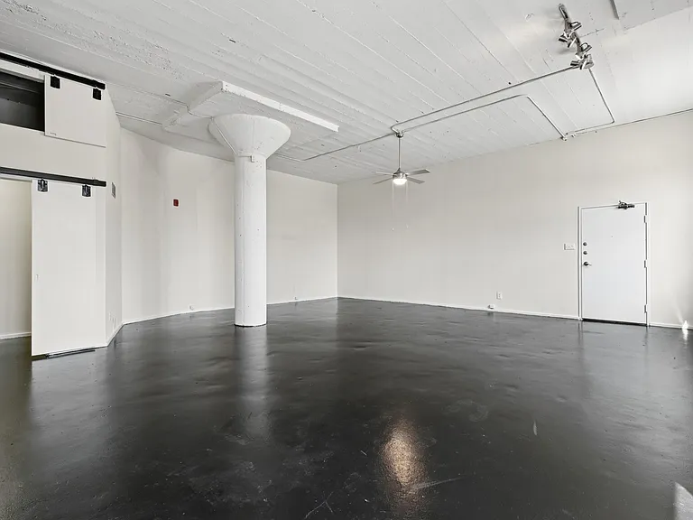Deep Ellum Lofts — Photo 102