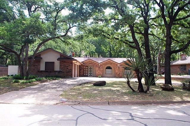 1st image of 3623 Yorkshire Dr