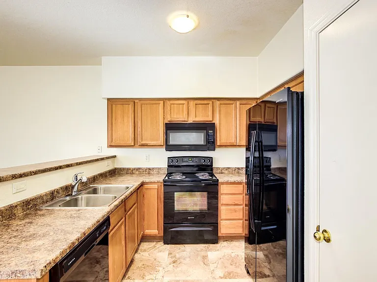1251 E Weimer Cir #43 — Photo 14