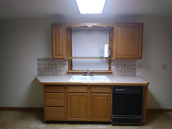 4th image of 38263 Union St #1