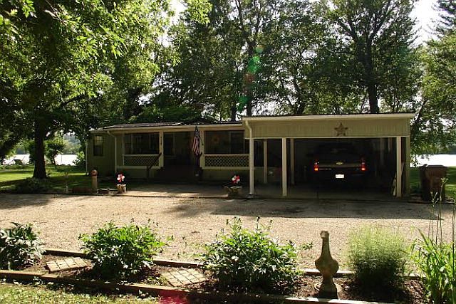 1st image of 300 Camp St